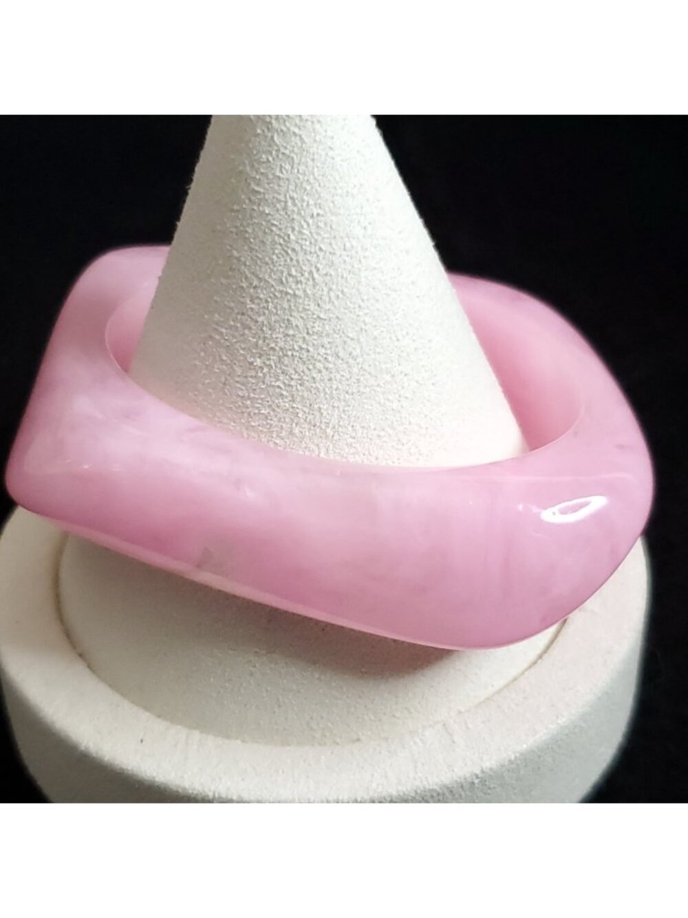 Vintage Chunky Bangle Bracelet Pink Swirl Acrylic Asymmetrical 8"